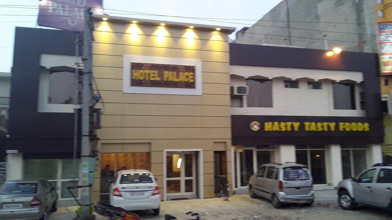 Hotel Palace Hoshiarpur Екстериор снимка