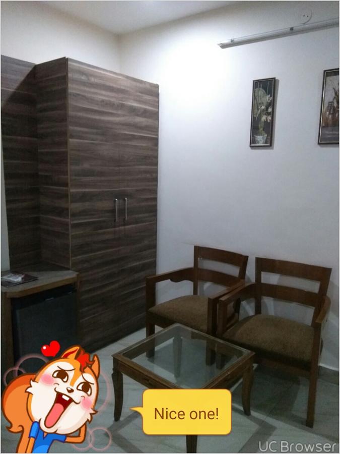 Hotel Palace Hoshiarpur Екстериор снимка